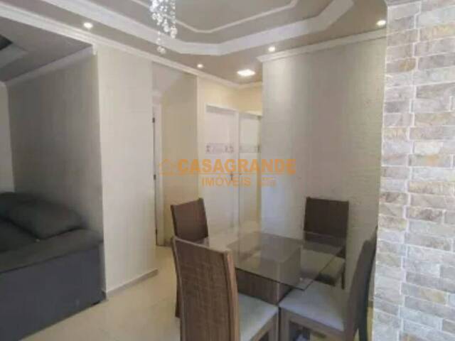 Apartamento para Venda em São José dos Campos - 4
