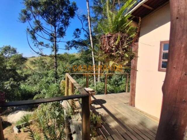 Casa para Venda em São José dos Campos - 4