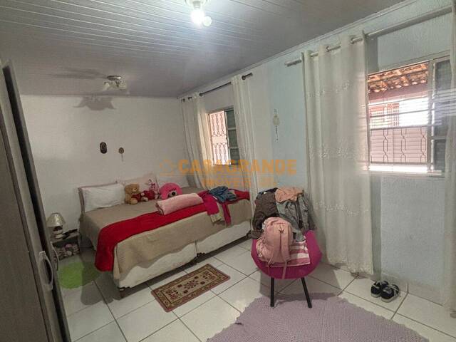 Bangalô para Venda em São José dos Campos - 4