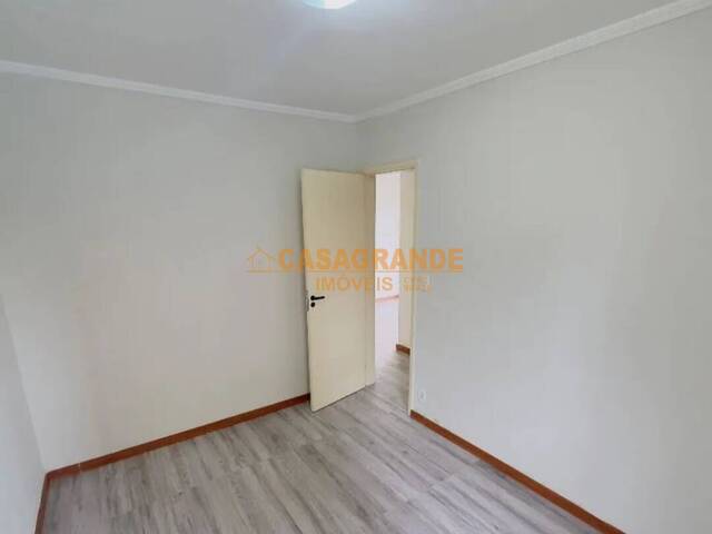 Apartamento para Venda em São José dos Campos - 5
