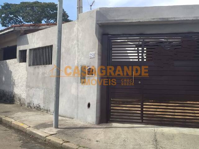 #7233 - Casa para Venda em São José dos Campos - SP - 2