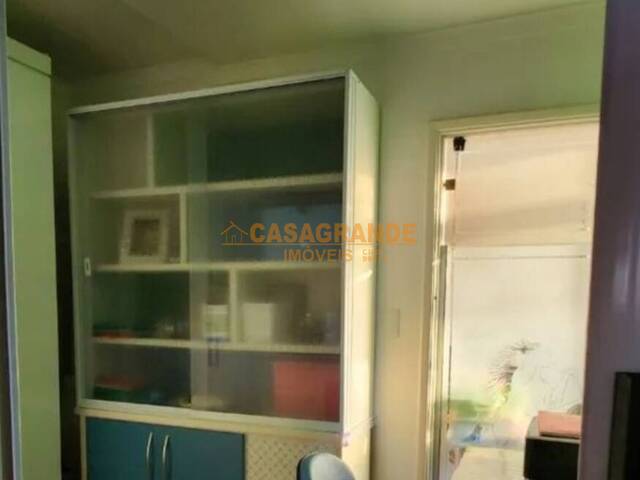 Apartamento para Venda em São José dos Campos - 5