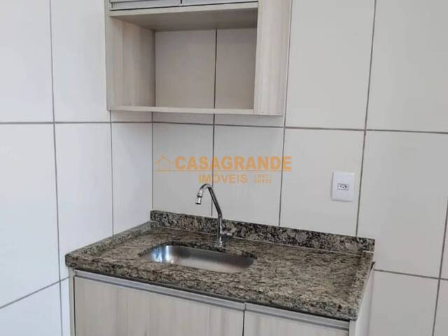 #14490 - Apartamento para Venda em São José dos Campos - SP - 1
