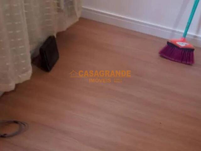 Apartamento para Venda em São José dos Campos - 5