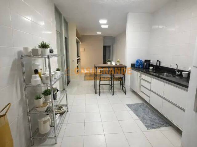 #14495 - Casa para Venda em Jacareí - SP - 2