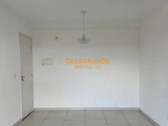 Apartamento para Venda em São José dos Campos - 4