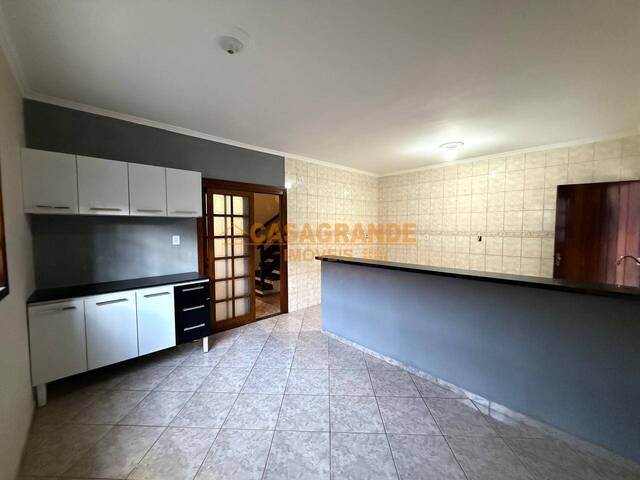 Casa para Locação em São José dos Campos - 4