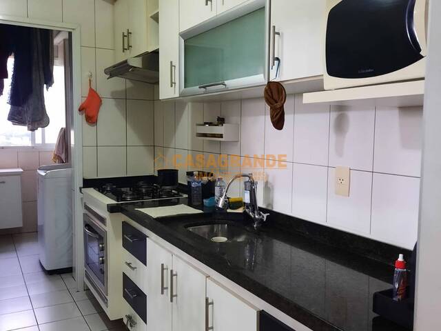 Apartamento para Venda em São José dos Campos - 4