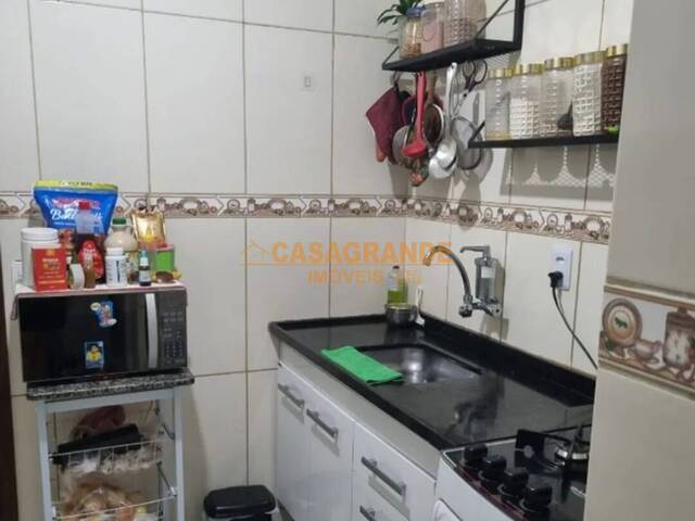 Apartamento para Venda em São José dos Campos - 4
