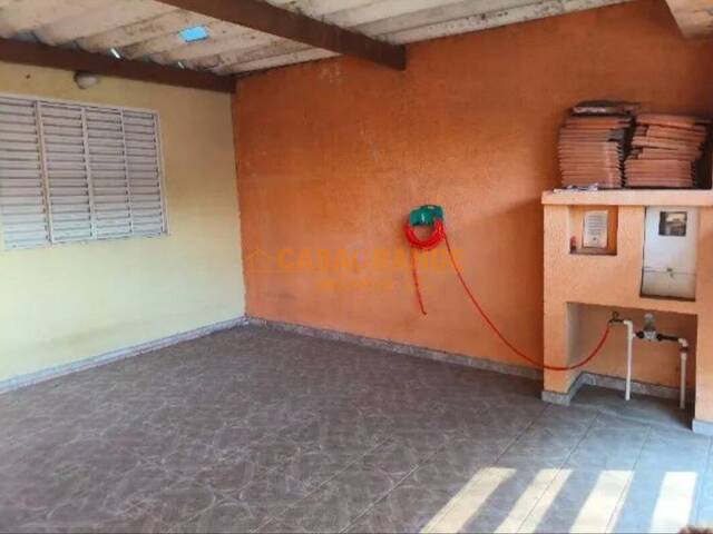 Casa para Venda em São José dos Campos - 4