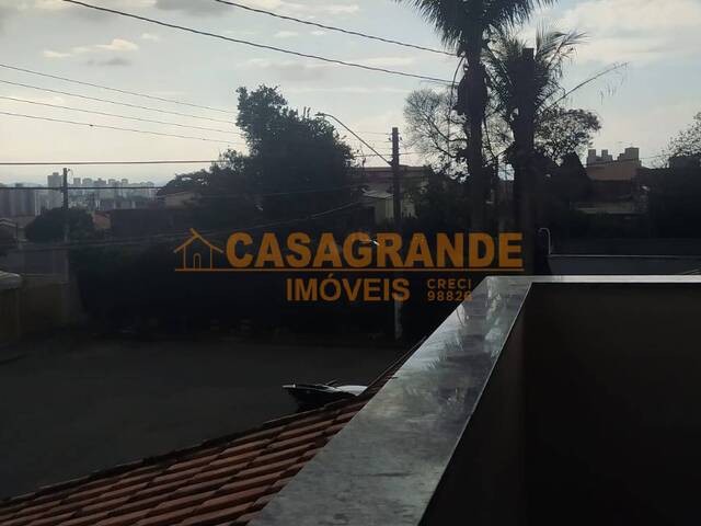 Casa para Venda em São José dos Campos - 5