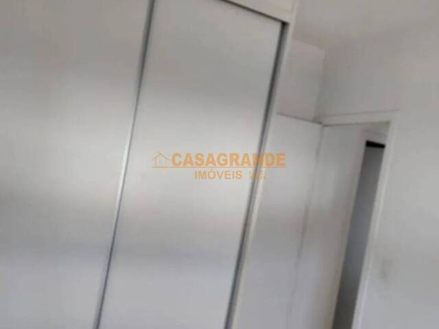 Apartamento para Venda em São José dos Campos - 5