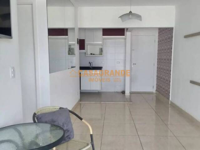 Apartamento para Venda em São José dos Campos - 4