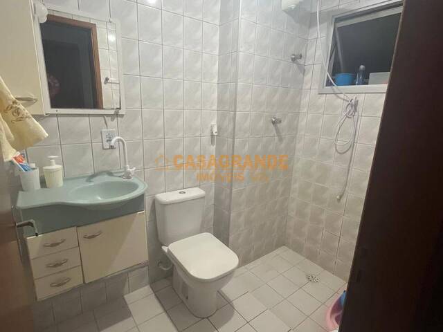 Apartamento para Venda em São José dos Campos - 5