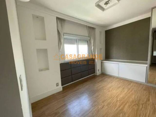 Apartamento para Venda em São José dos Campos - 5