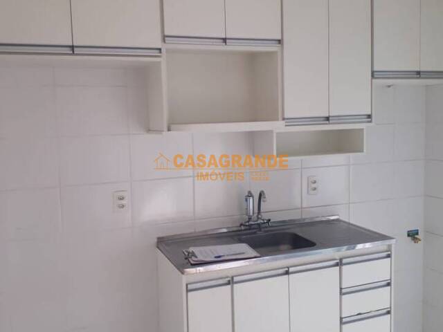 Apartamento para Locação em São José dos Campos - 3