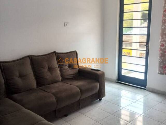 Casa para Venda em São José dos Campos - 5