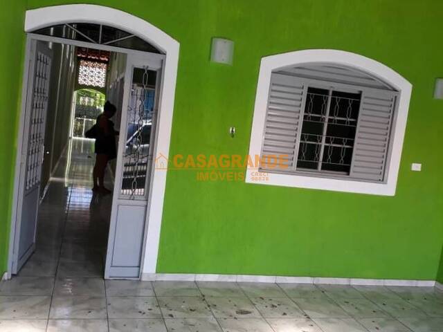#CA1515 - Casa para Venda em São José dos Campos - SP - 1