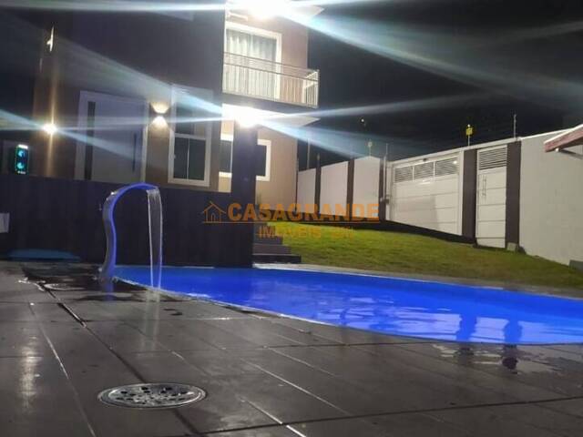 Casa para Venda em São José dos Campos - 2