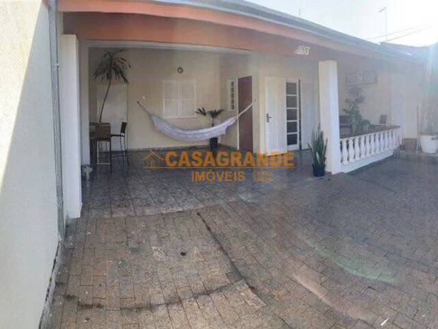#CA1819 - Casa para Venda em São José dos Campos - SP - 1