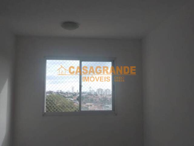 Apartamento para Locação em São José dos Campos - 2