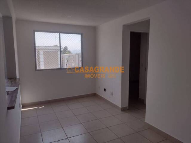 Apartamento para Venda em São José dos Campos - 2