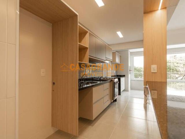 Apartamento para Locação em São José dos Campos - 2