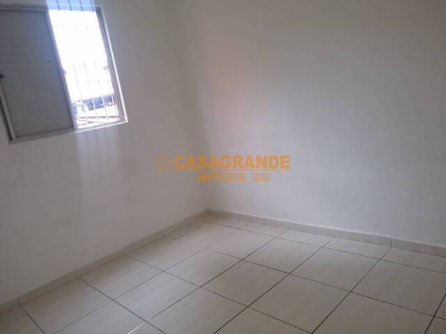 Apartamento para Locação em São José dos Campos - 3