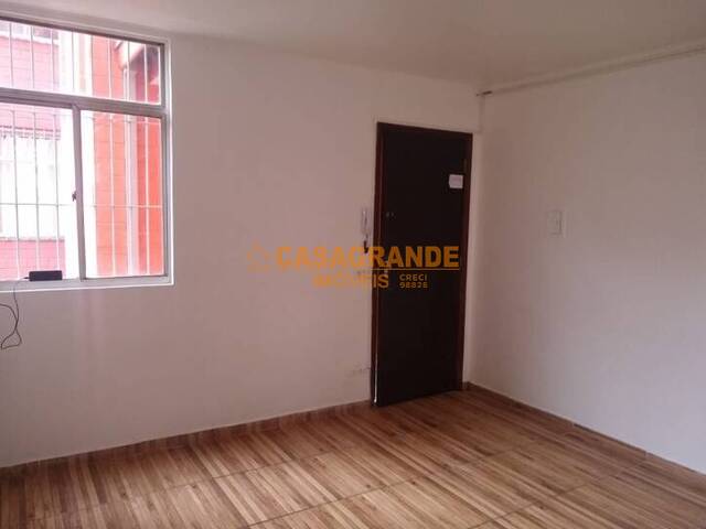 Apartamento para Locação em São José dos Campos - 4