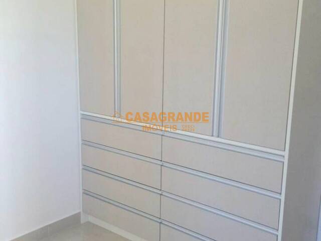 #13594 - Apartamento para Locação em São José dos Campos - SP